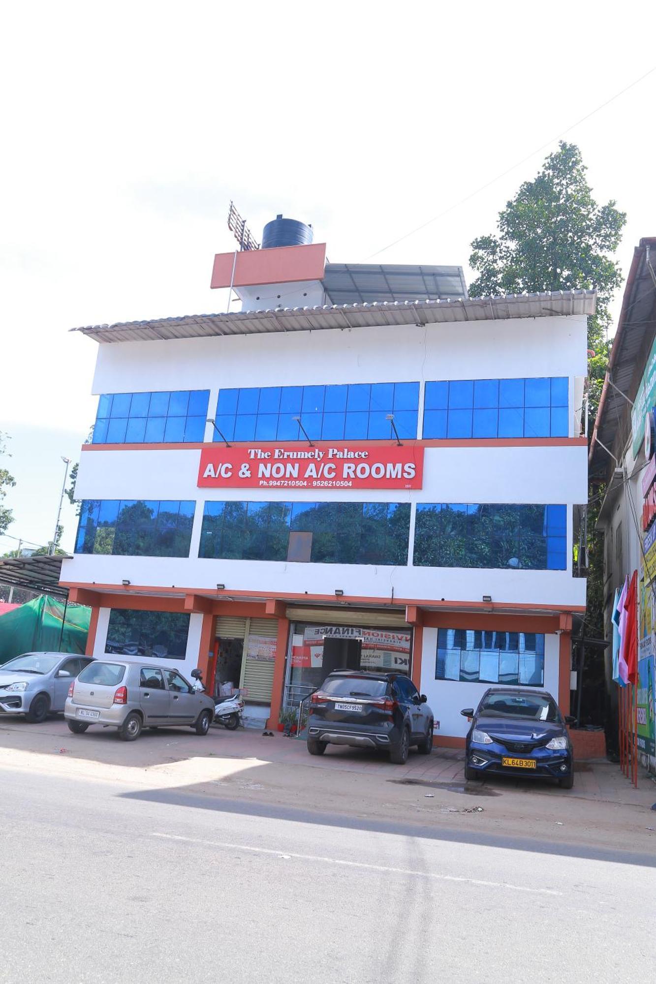 The Erumely Palace Mundakāyam 外观 照片